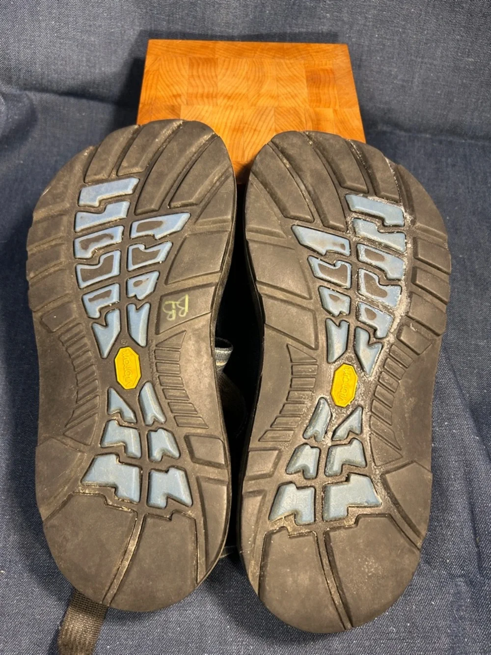 Chaco Z2 vintage strappy sandal